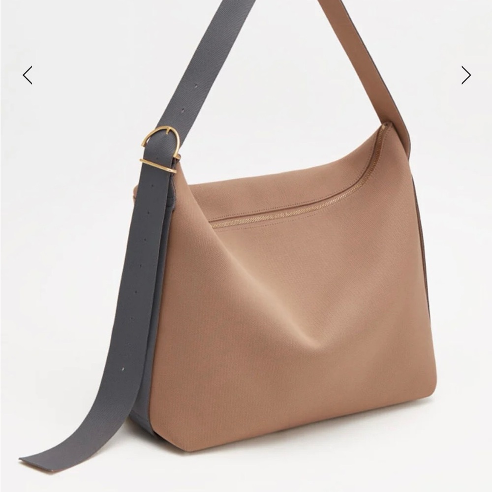 Cuyana Oversized Sling Bag Cappucino